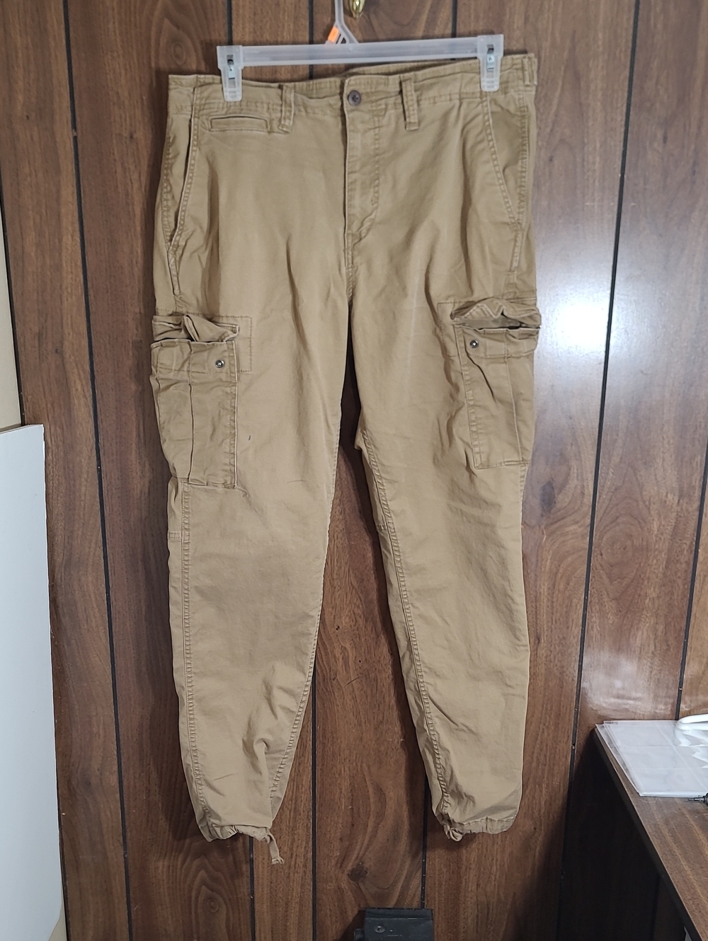 Men's Khaki Cargo Jogger Pants - Casual Utility Style American Eagle Flex